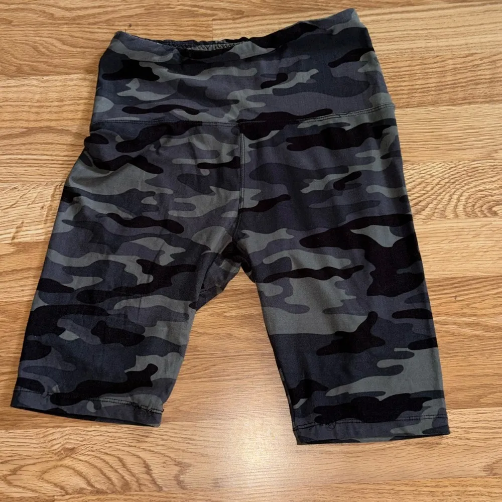 Luzette Women's Camouflage High - Image 2