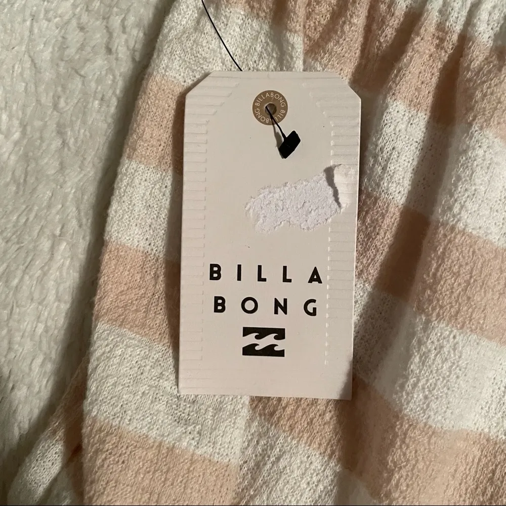 Billabong Juniors’ Striped Breeze By Shorts - Image 9