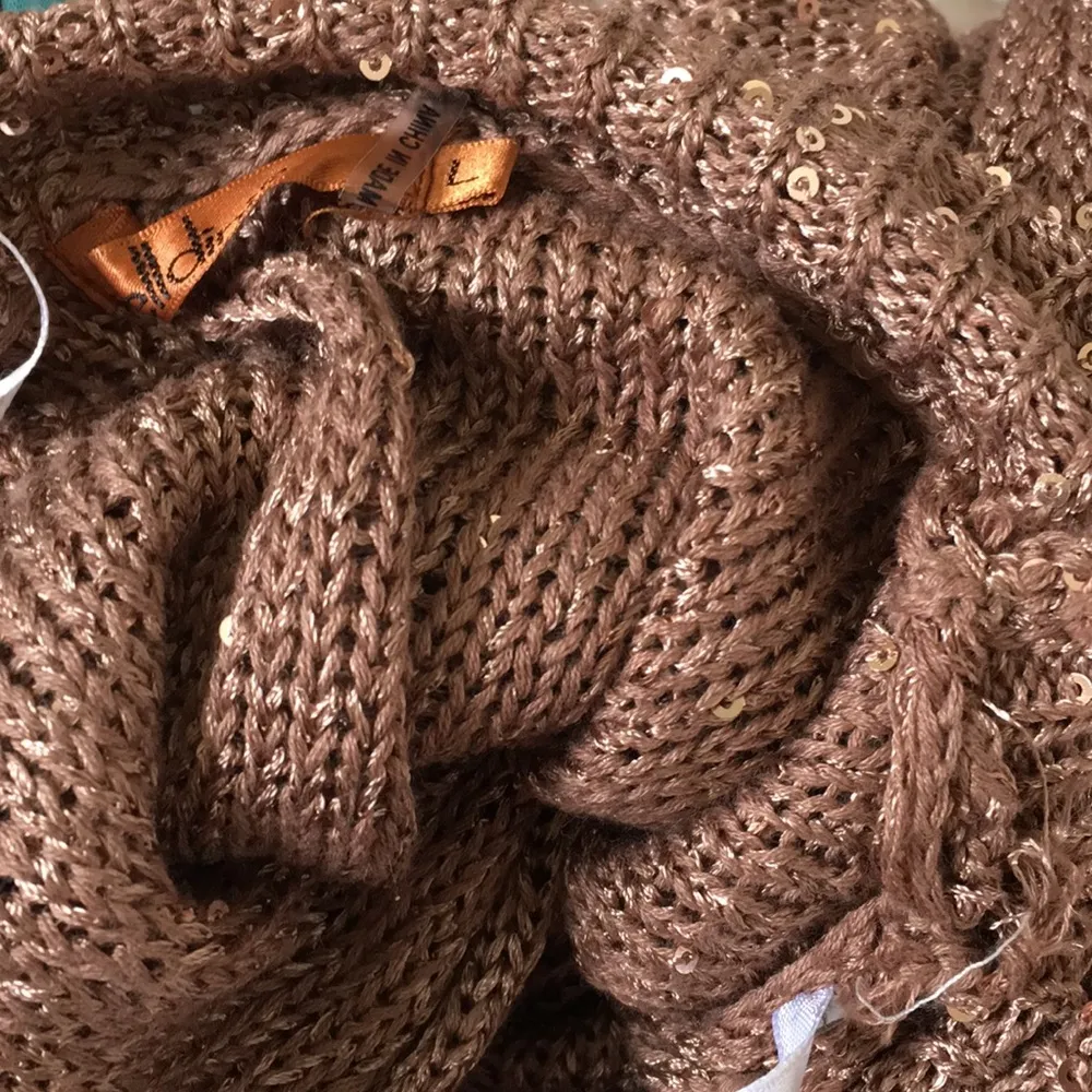 FINAL MARKDOWN SHIMMERY belldini sweater large Black - Image 5