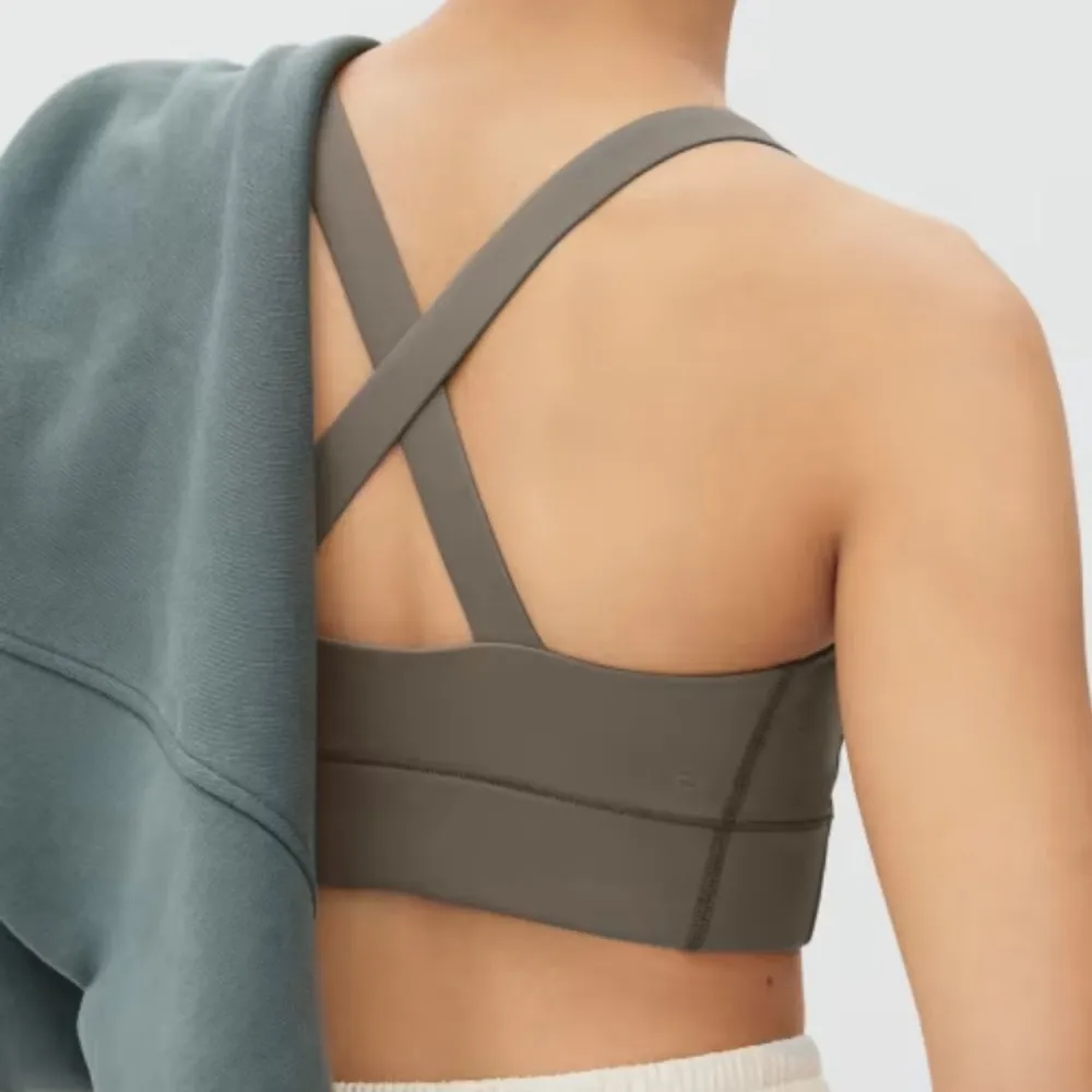 Everlane The Perform Cropped Top Dark Forest Taupe Size Medium - Image 5