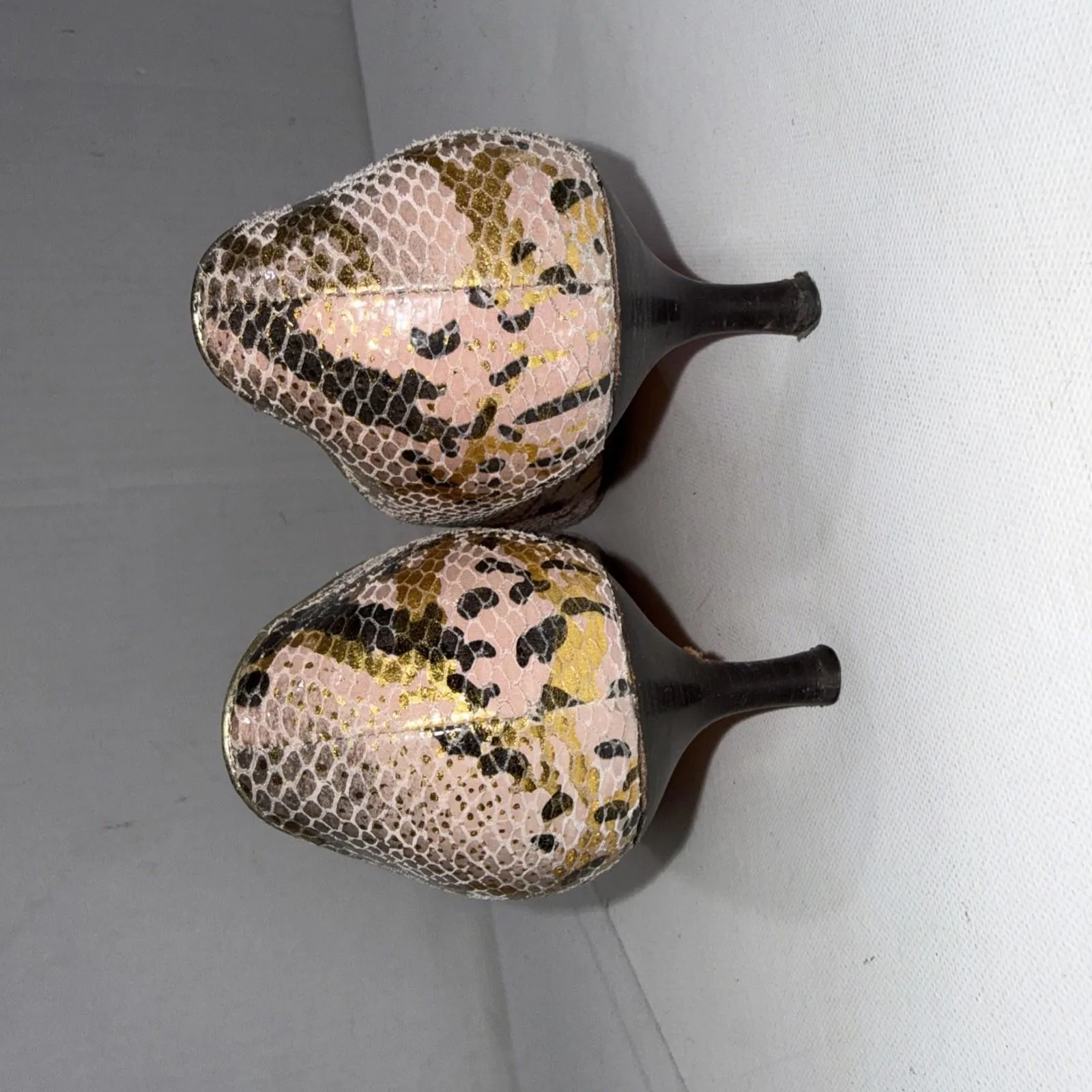 Michael Kors Heels Snake Skin Leather 2" Kitten Heels MK Logo Chain Women's 8M - Image 8