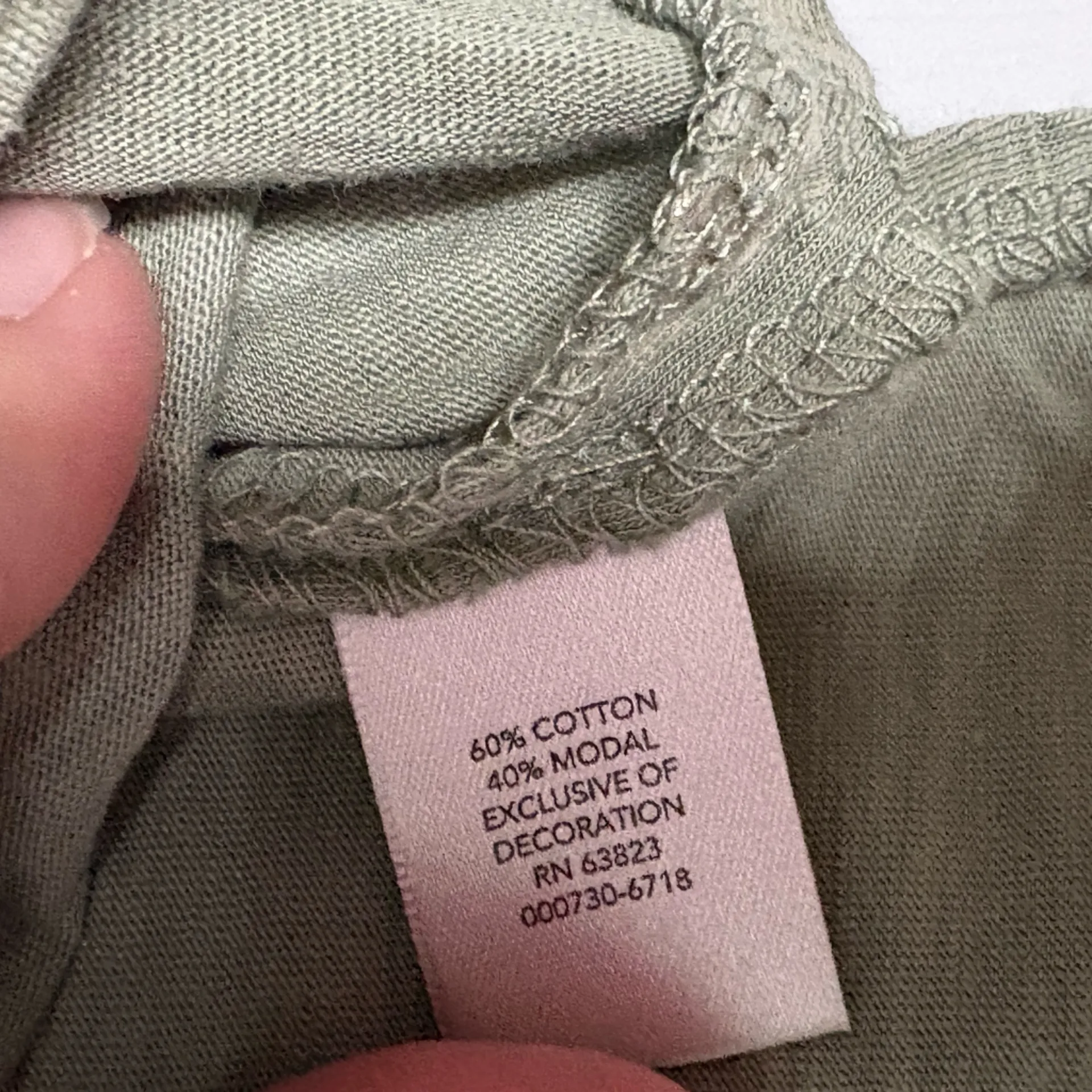 Christopher & Banks Green Paisley V-neck Short Sleeve Shirt Blouse Top P/M - Image 4