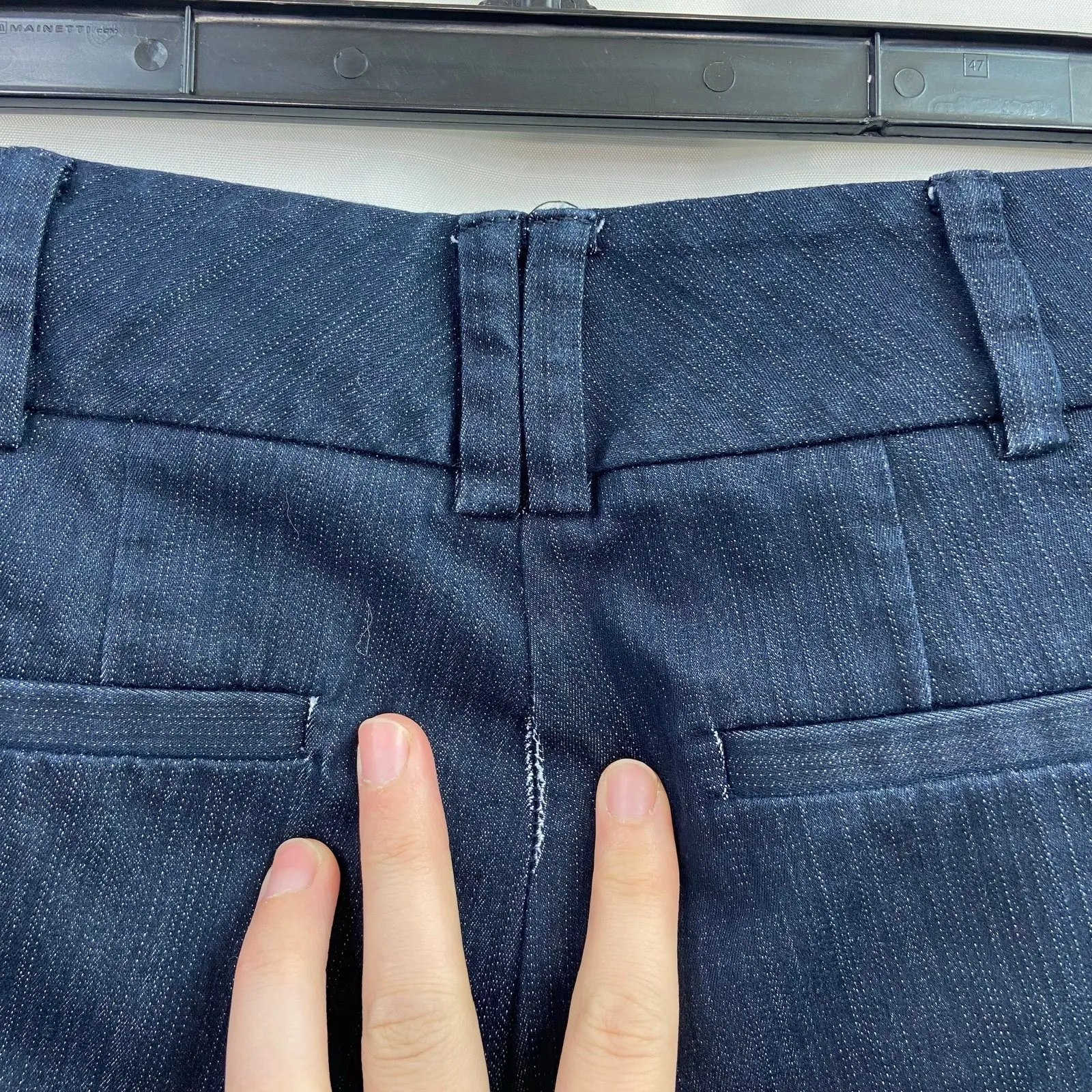 7th Avenue NY&CO Design Studio women's dark blue wide leg stretch cotton jeans Size 6 - Image 5