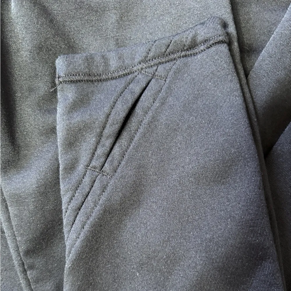 ClimateRight by Cuddl Duds Women's Grid Long Sleeve Crewneck Thermal Top - Image 7