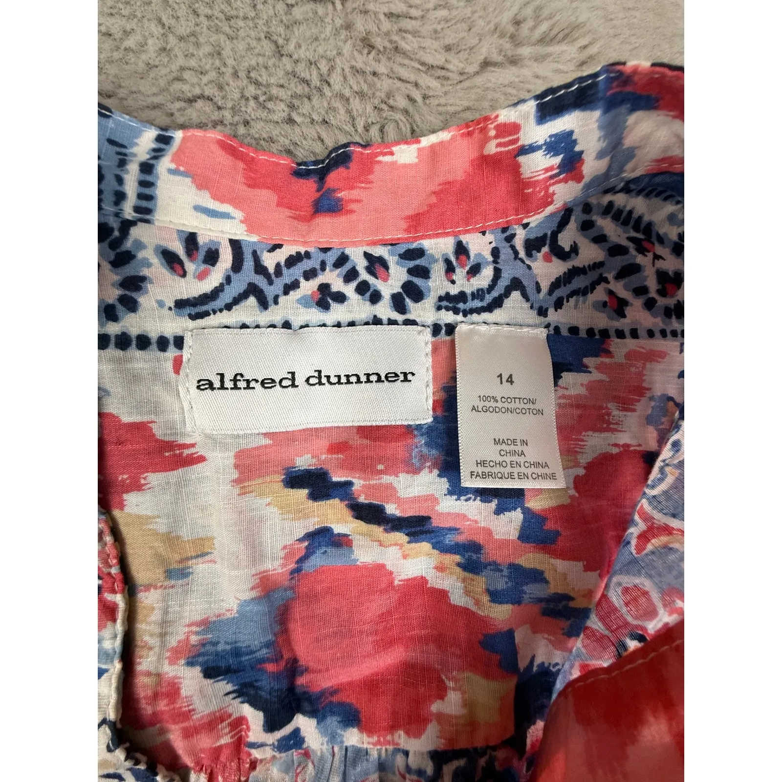 Alfred Dunner Womens Top Size 14 Button Front 3/4 Sleeve Colorful Print - Image 4