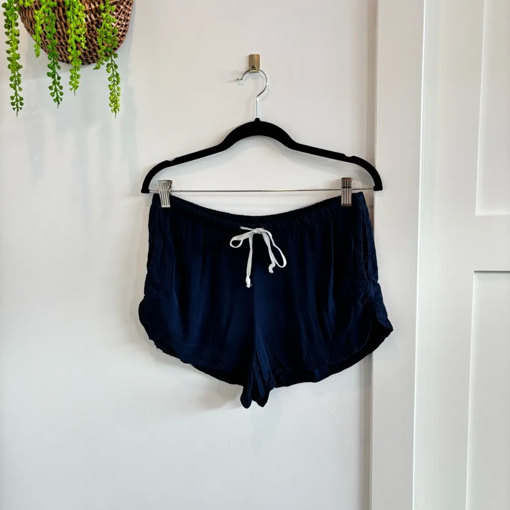 Brandy Melville Womens Navy Blue Elastic Waist Drawstring PullOn Shorts One Size - Image 2