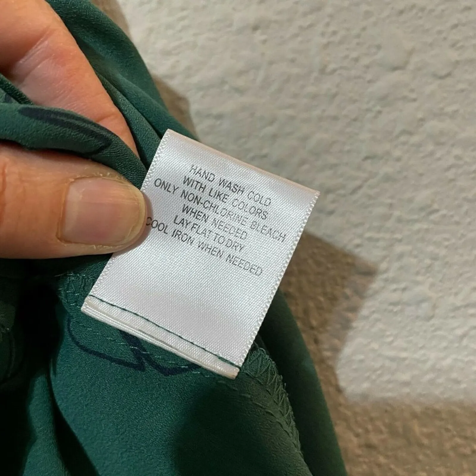 Modcloth Womens Green Palm Leaf V Neck Flutter Sleeve Back Tie Blouse Top Sz XXS - Image 8