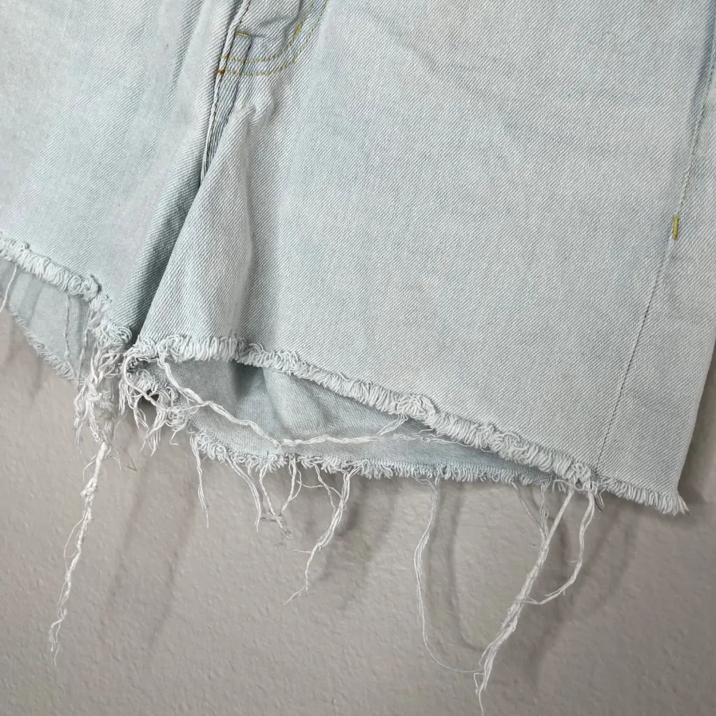 Quiksilver Womens Light Wash Cotton Frayed hem Denim Shorts Size 27 skater - Image 6