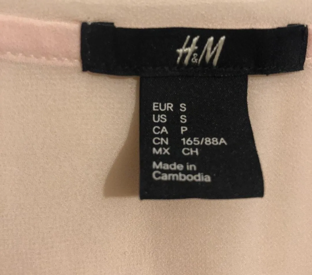 Sleeveless Sheer Neckline Top - Image 5