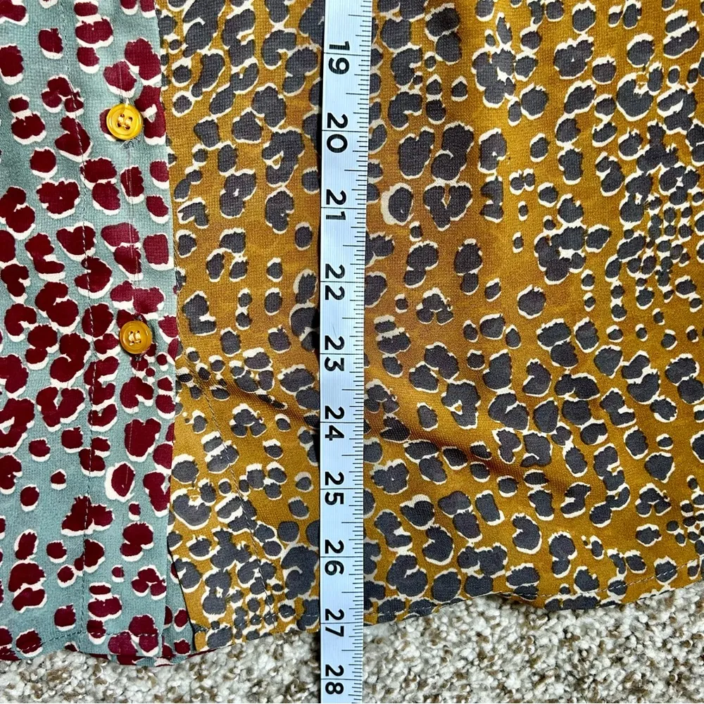 🦋 See and Be Seen Multi Color Block Polka Dot Button Up Blouse Small - Image 6