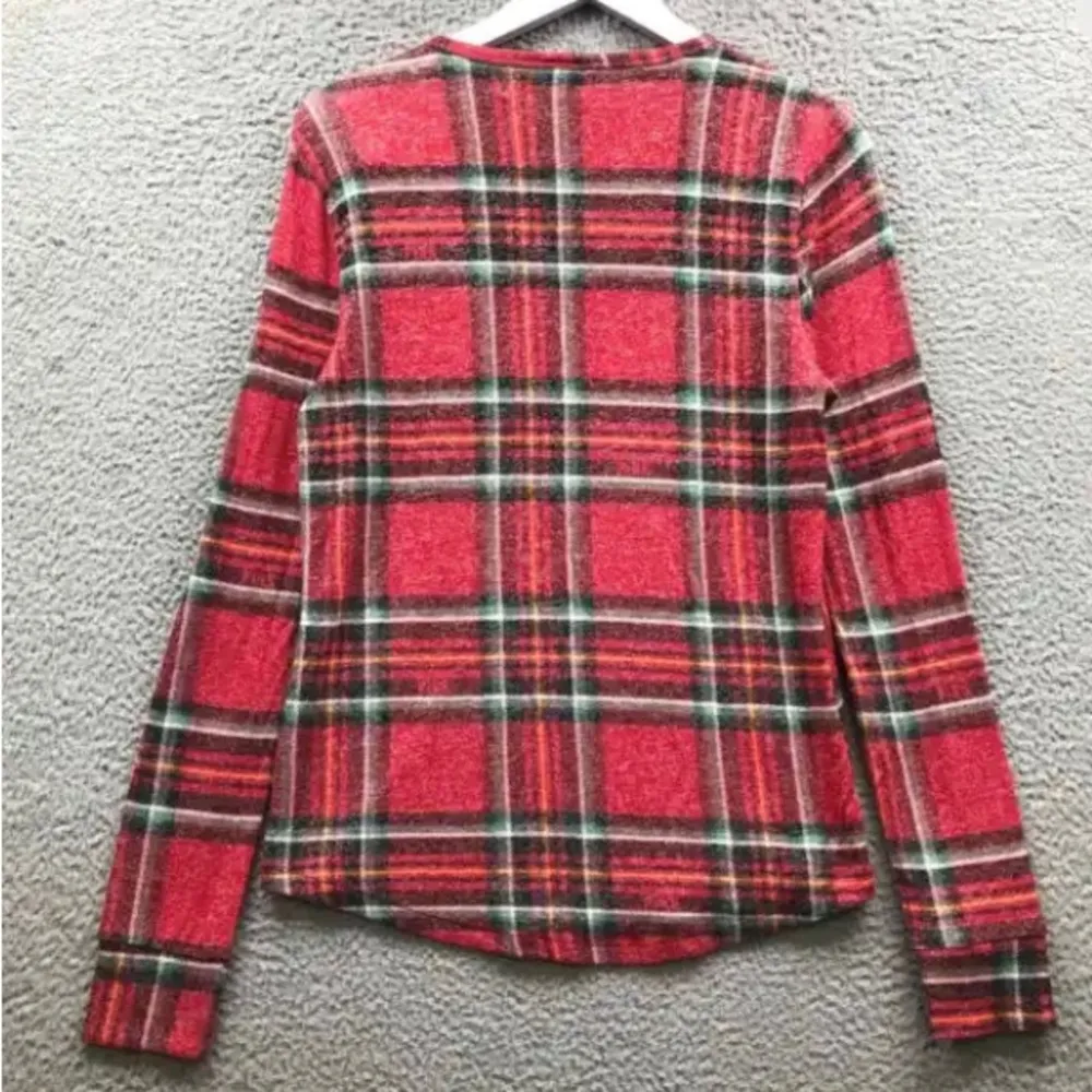 Victoria’s Secret Pink XS plaid sleep shirt - Image 3