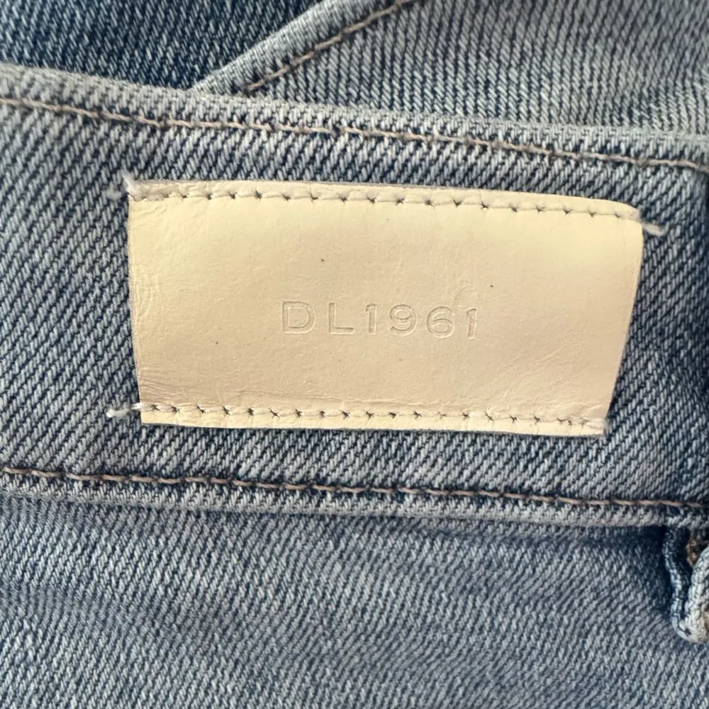 DL1961 Bridget Boot medium wash Size 28 - Image 3