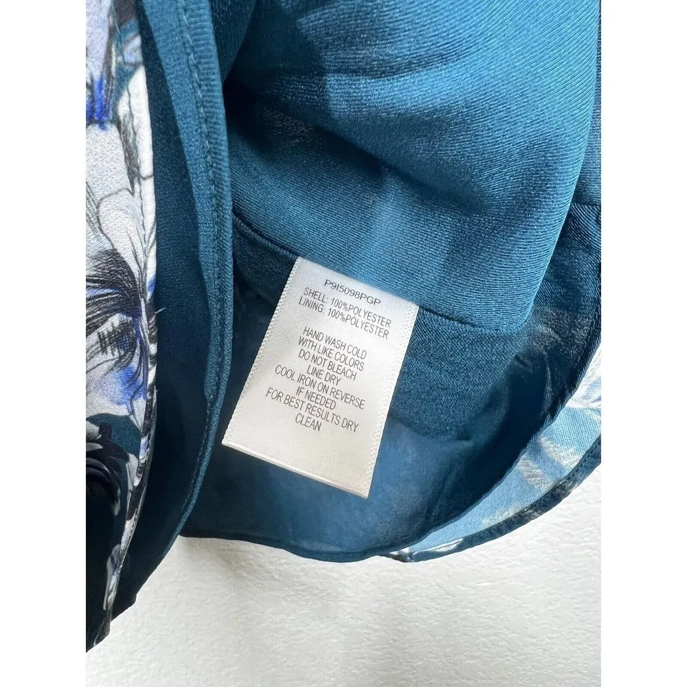 Parker Keyhole Floral Top - Image 6