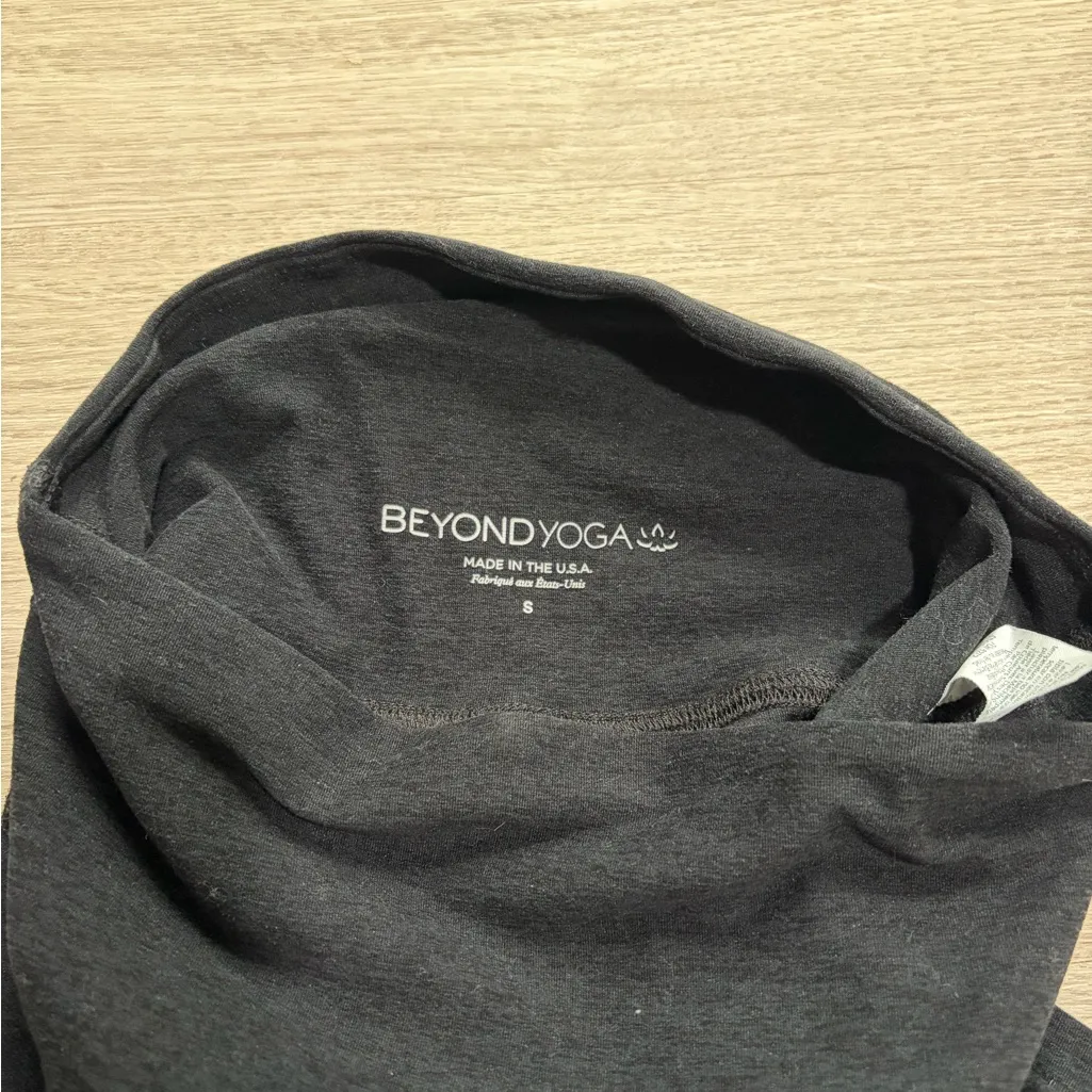 Beyond Yoga Biker Shorts - Image 4