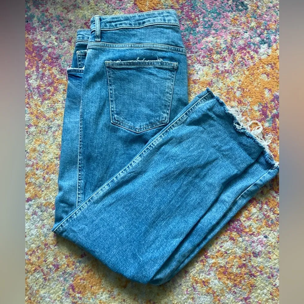 Free People relaxed skinny/straight leg jeans high rise size 31 - Image 2