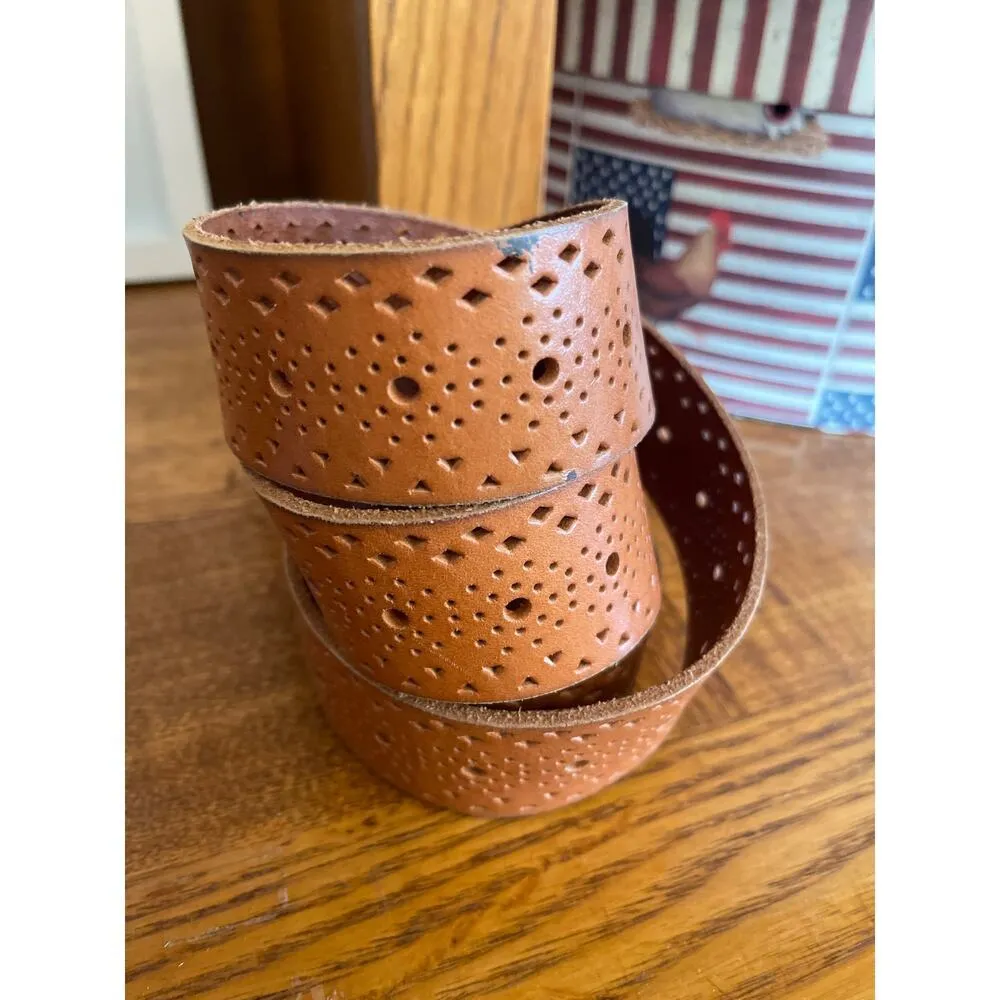 J.Crew, laser cut leather belt size medium/large Tan - Image 2