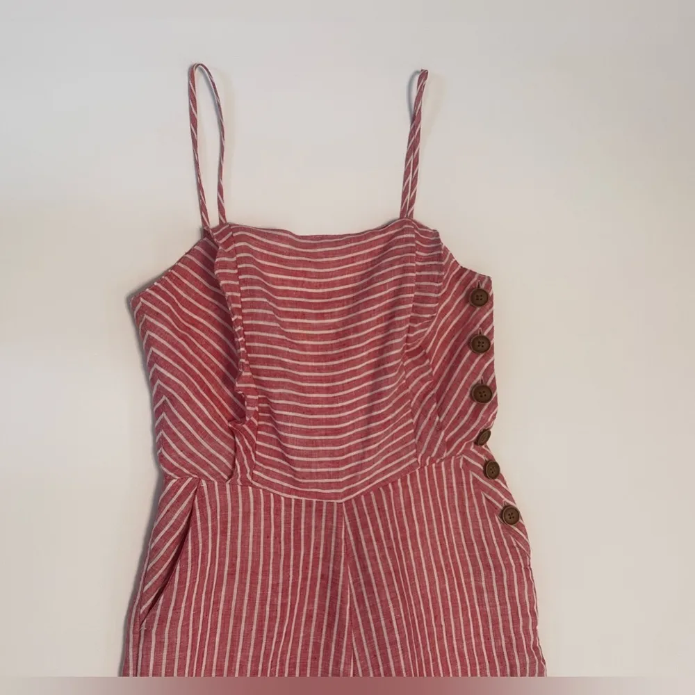 Red & White Striped Linen Jumpsuit w/ Buttons Size S - Image 7