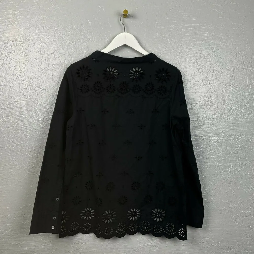 J Crew Size 6 Black Funnelneck Eyelet Shirt Daisy Bees Long Sleeve Button Hi Low - Image 4