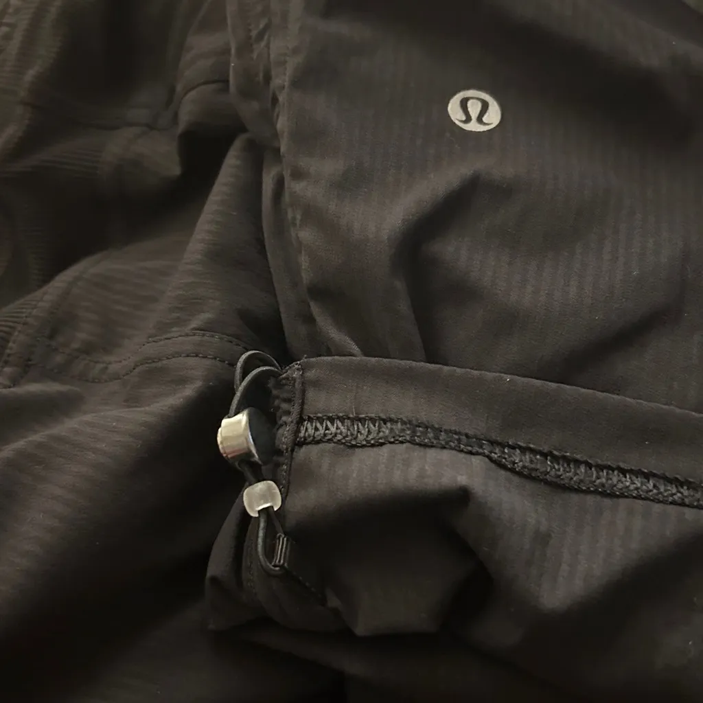 Lululemon Dance Studio Mid-Rise Pant Lightweight, 2-way stretch Black Size 10 - Image 7