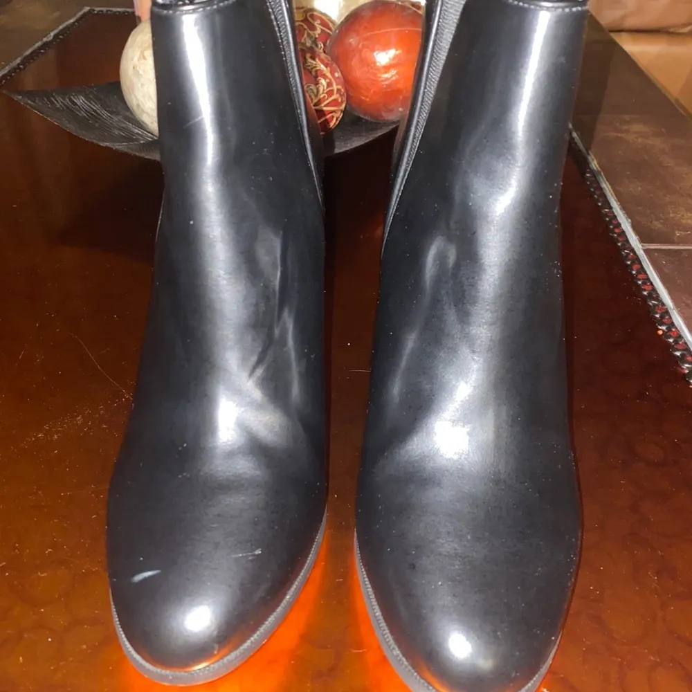 Booties. Size 10 - Image 4