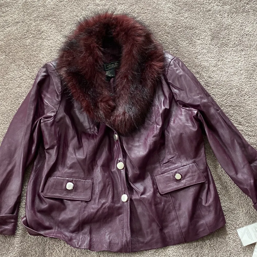 Terry Lewis Classic Luxuries Burgundy Faux Fur Collar Leather Jacket SIZE 2X - Image 7