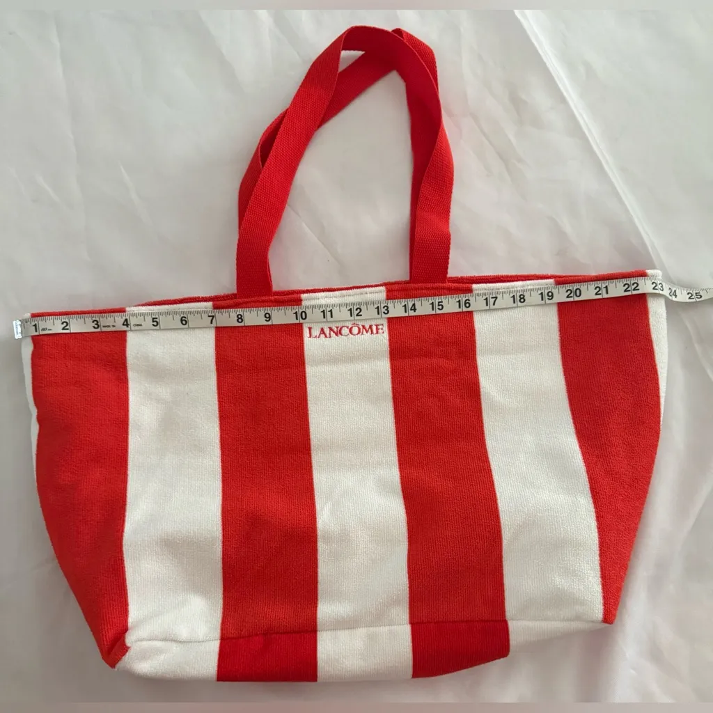 Lancome Beach Towel Tote Bag Red/Orange White Large Striped Overnight Bag Red - Image 6