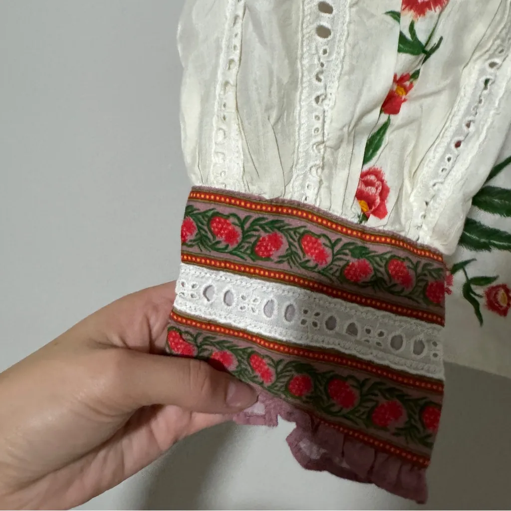 Farm Rio Off-White Ainika Delicate Blouse Embroidered Women’s Size M Eyelet - Image 11