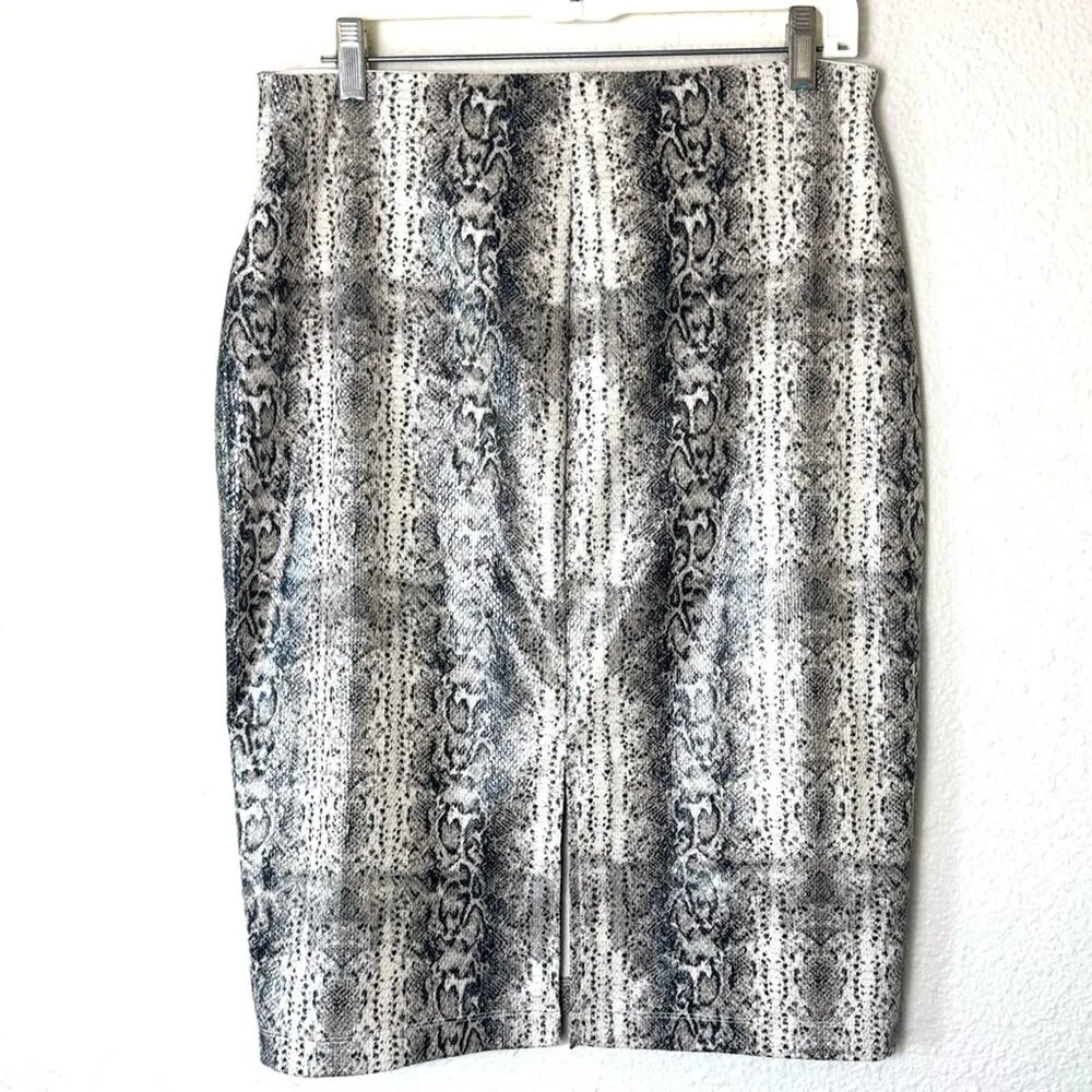 Express New Snakeskin Print Leather Pencil Skirt Size Medium - Image 3