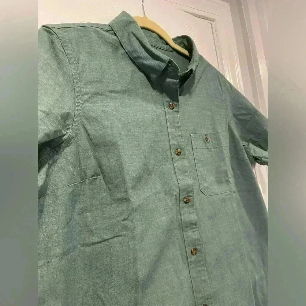 NWOT L.L. Bean Size L Sage Green Stretch Cotton Short Sleeve Button Down Shirt Size L - Image 3