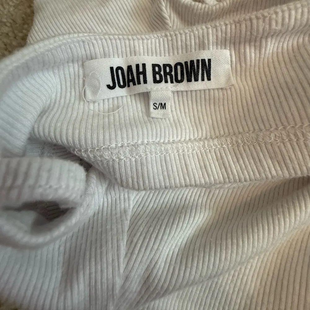 Joah Brown Crop Tank Top - Image 3