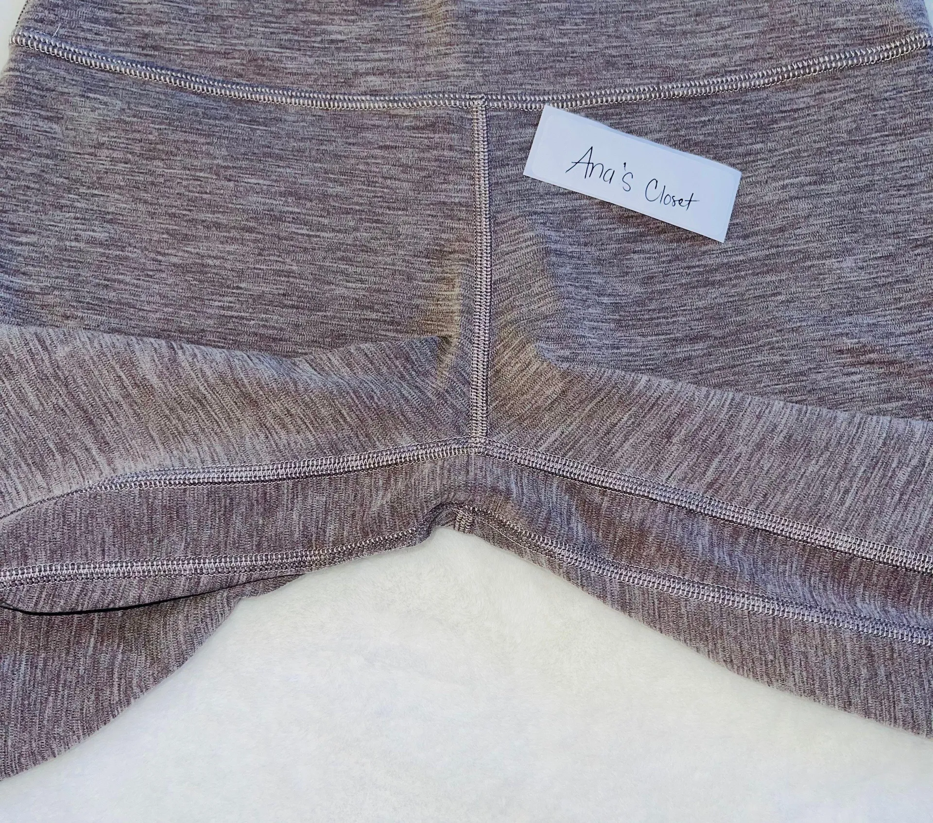 Lululemon Align Super High-Rise Short 10” - Image 4