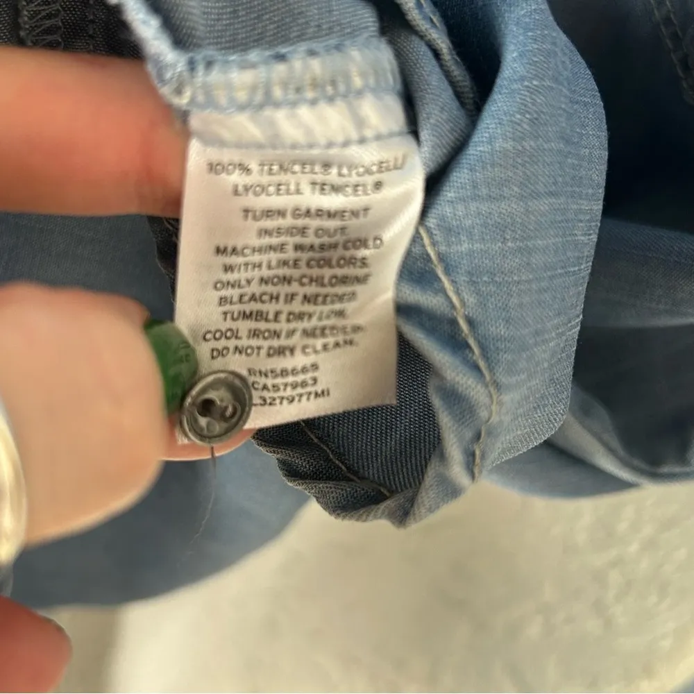 Hinge | Chambray Hi Low Curved Hem Button Back Size S - Image 5