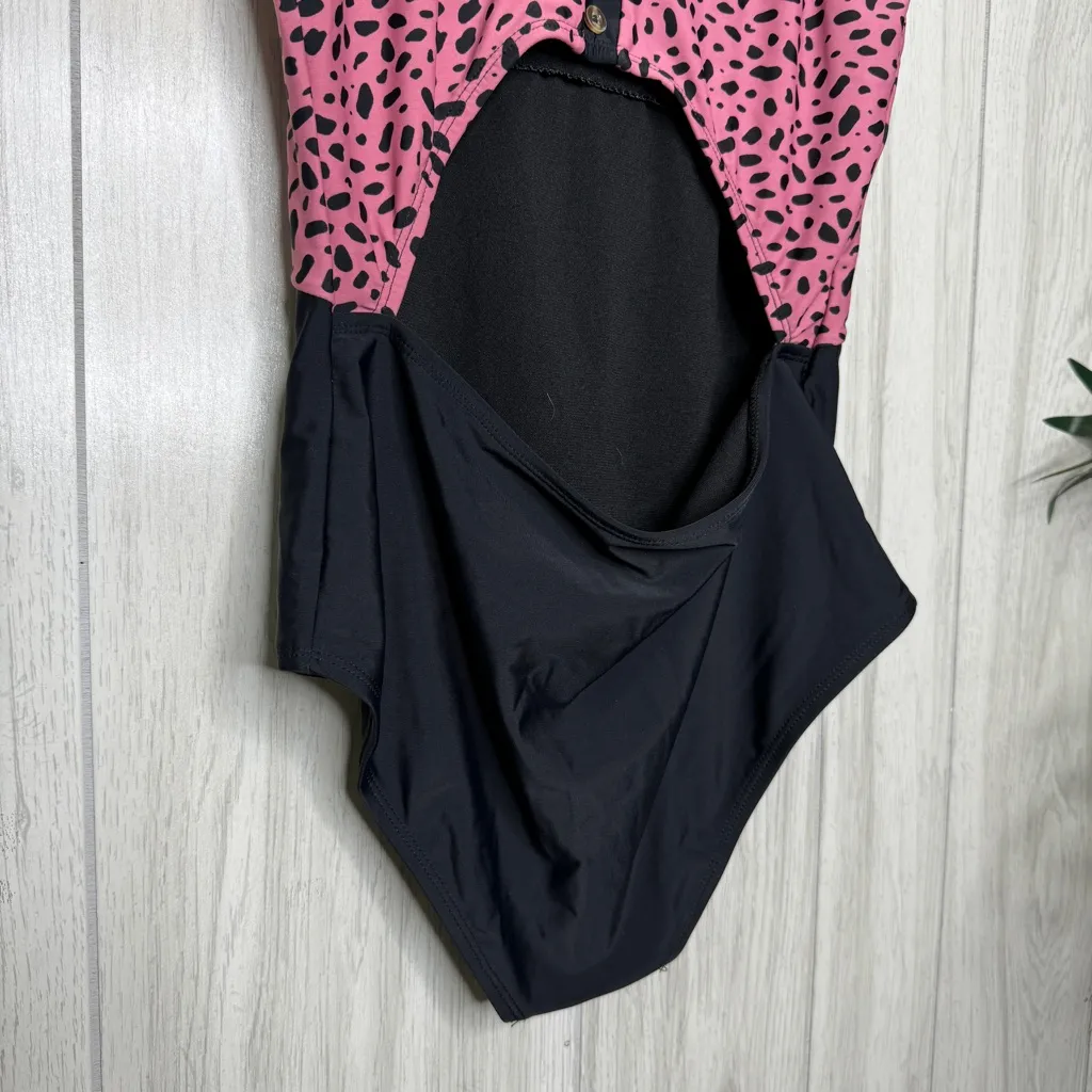 Coral Reef The Sailor Modest Cutout Button Back One Piece Swimsuit size S Small Pink - Image 8