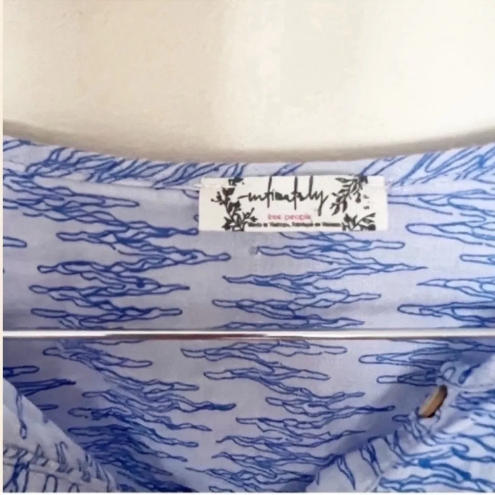 Free People Intimately Size Small Blooms For You Loungewear Shirt Blue Abstract - Image 5