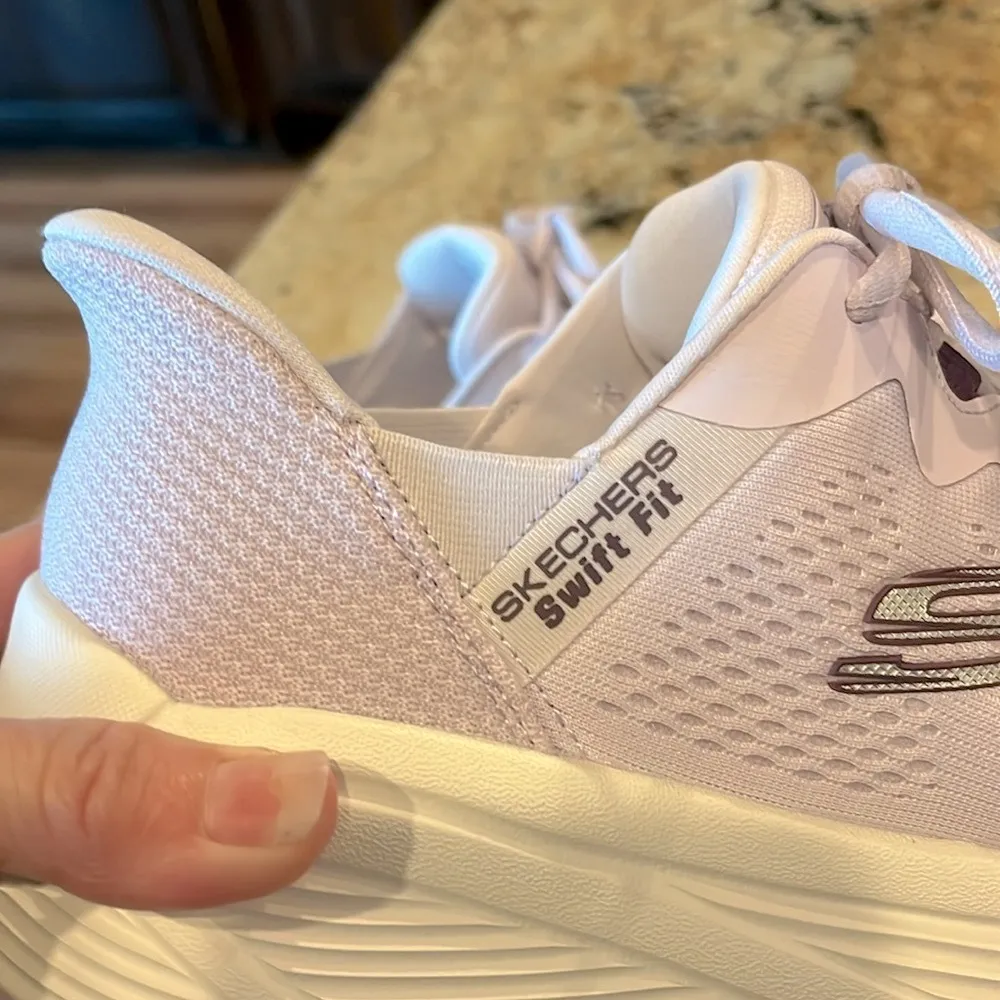 Sketchers Swift Fit Lavenderer Purple Athletic Shoes New in Box - Image 11