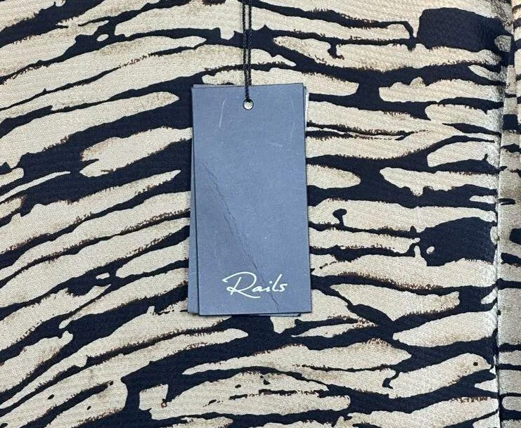 Rails Women's Size M Canyon Rozz Blouse Top Animal Print NWT - Image 13