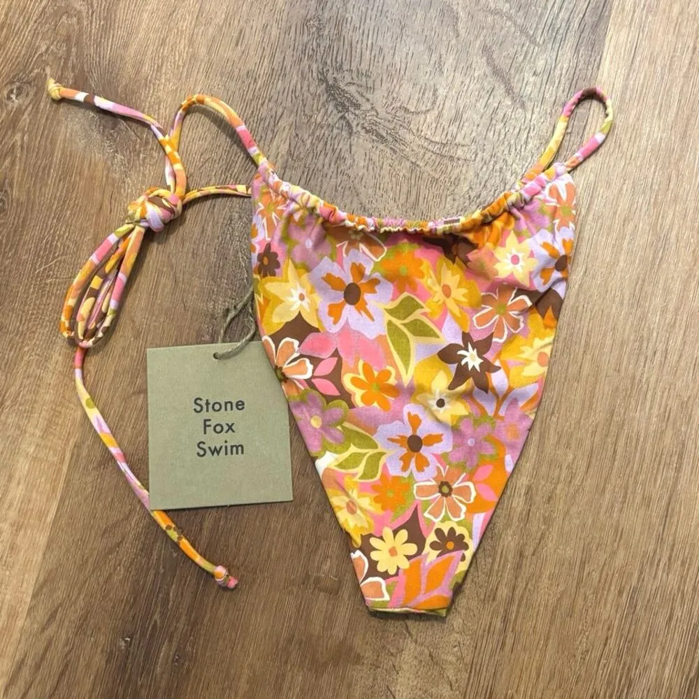 NWT Stone Fox Swim Retro Pop River Bikini Bottom Size Medium - Image 4
