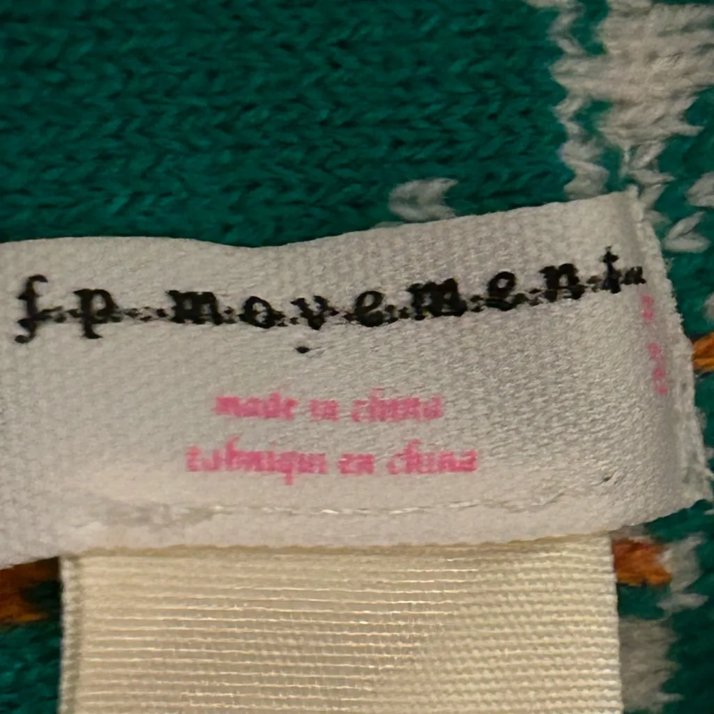 New FREE PEOPLE Jumping Jacquard Beanie Green Floral knit hat FP Movement - Image 7