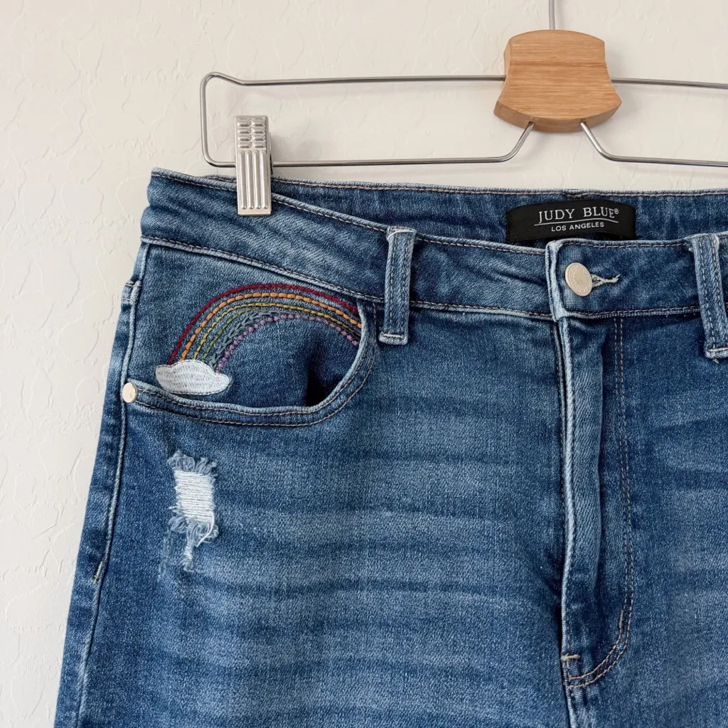 Judy Blue RAINBOW EMBROIDERED HIGH RISE CROPPED STRAIGHT LEG Size 31 - Image 7