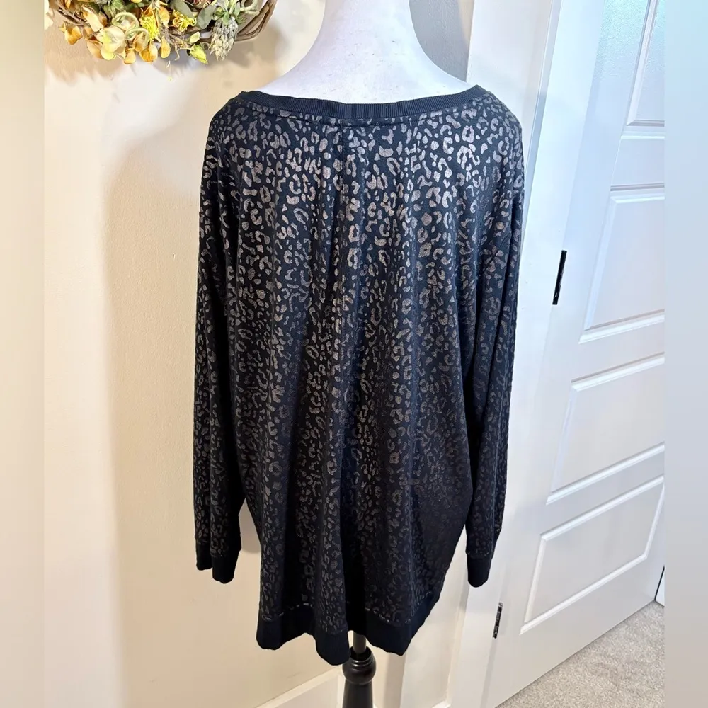 JANE + DELANCEY Subtle Sparkle Black Leopard Print Fleece Lined Sweatshirt 2X💚 - Image 5