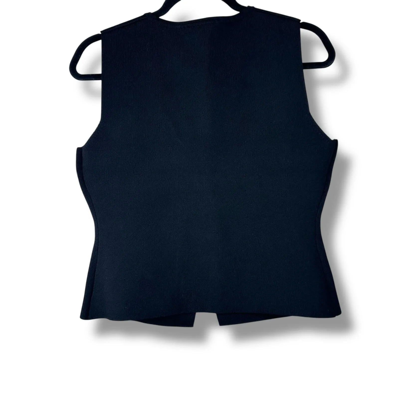 Bailey 44 NWOT True Black Sleeveless Gold Button V-Neck Knit Sweater Vest Medium - Image 6