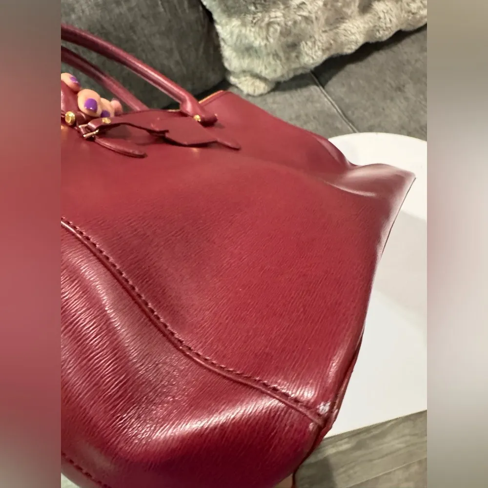 Ralph Lauren Red Leather Tote with Structured Design - Image 3