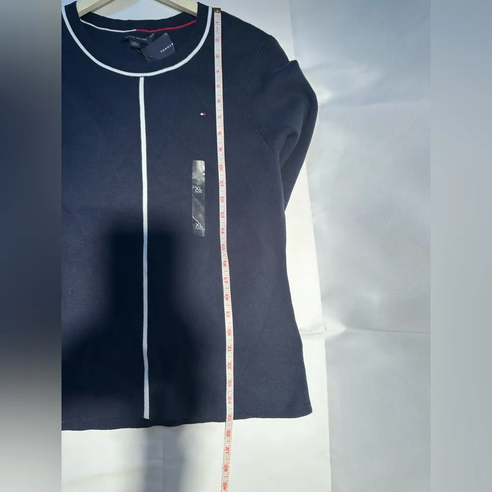 Tommy Hilfiger Womans long sleeve crewneck Sweater new with tags extra large - Image 8
