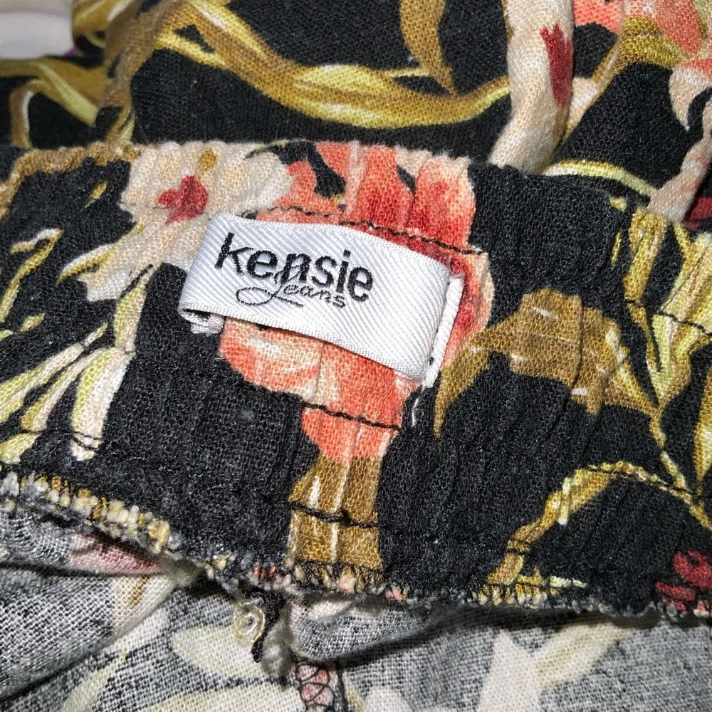 Kensie Linen Blend Black Floral High Waist Wide-Leg Cropped Pants Pockets Medium - Image 9