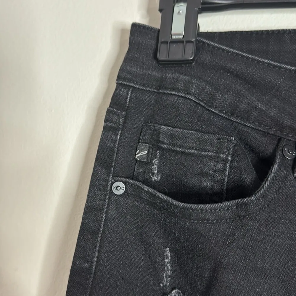 KanCan Hazy Mid Rise Ankle Skinny Jeans Distressed Fringe Hem Black Wash size 27 - Image 7