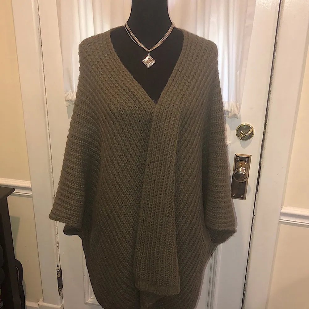 AERIE Women’s Olive Wide Knit One Size Loose Fitting Cardigan Wrap With Arms OS - Image 9