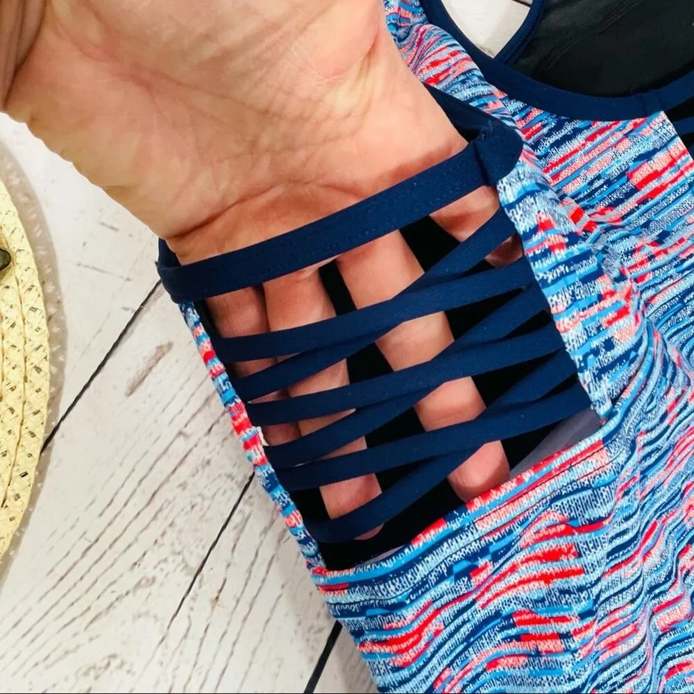 TYR Medium (8) Tankini Swimsuit Top Racerback Abstract Padded Cups Scoop Neck - Image 5