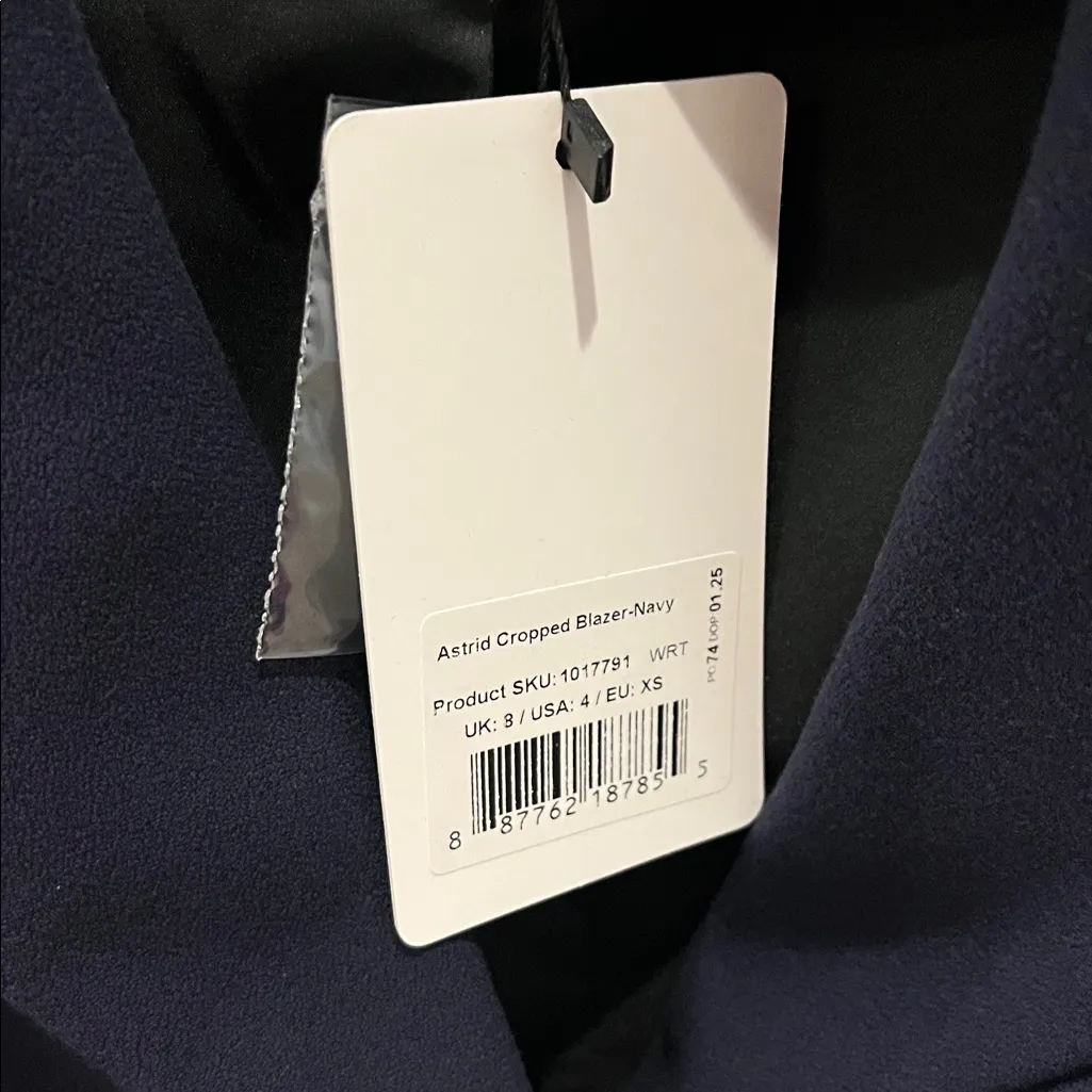 Saint + Sofia NWT Astrid Cropped Blazer - Image 11