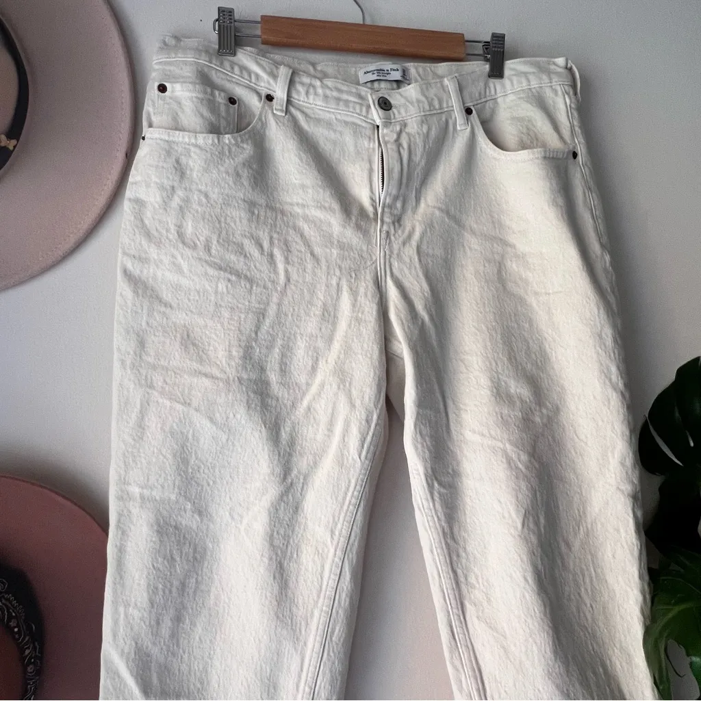 ABERCROMBIE & FITCH Mid Rise 90s Straight Jean Bone Womens SIZE 14‎ SHORT - Image 5