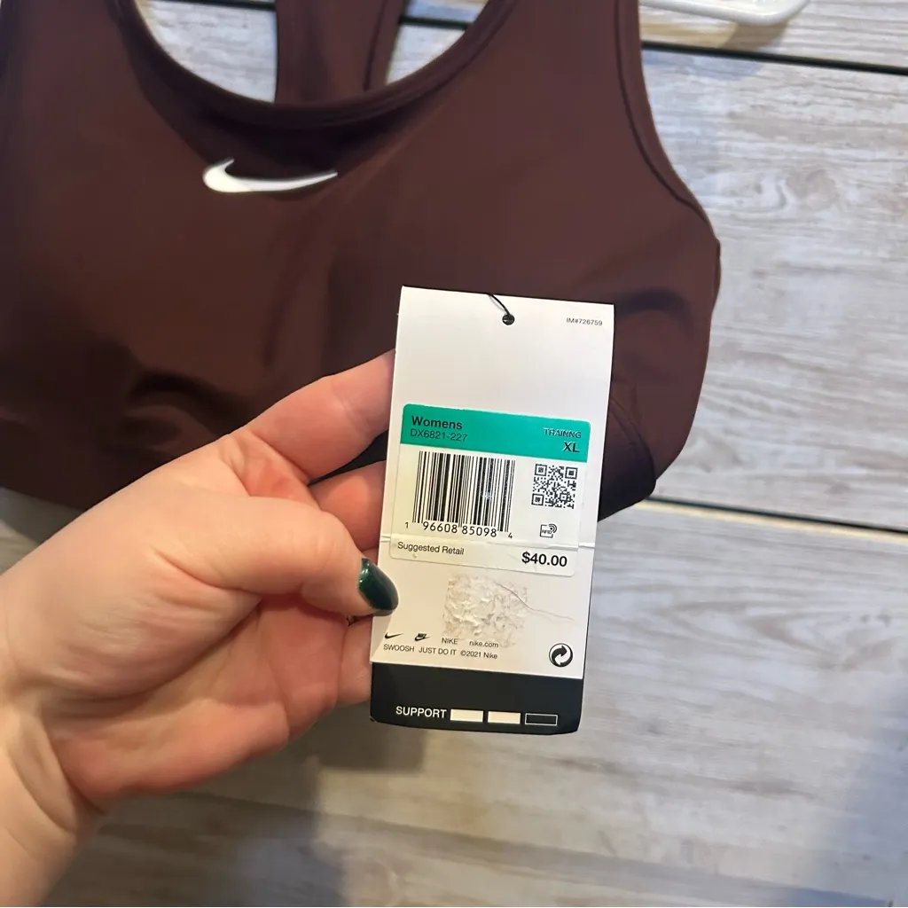 NWT Nike Swoosh Medium Support Women's Padded Sports Bra XL - Image 5